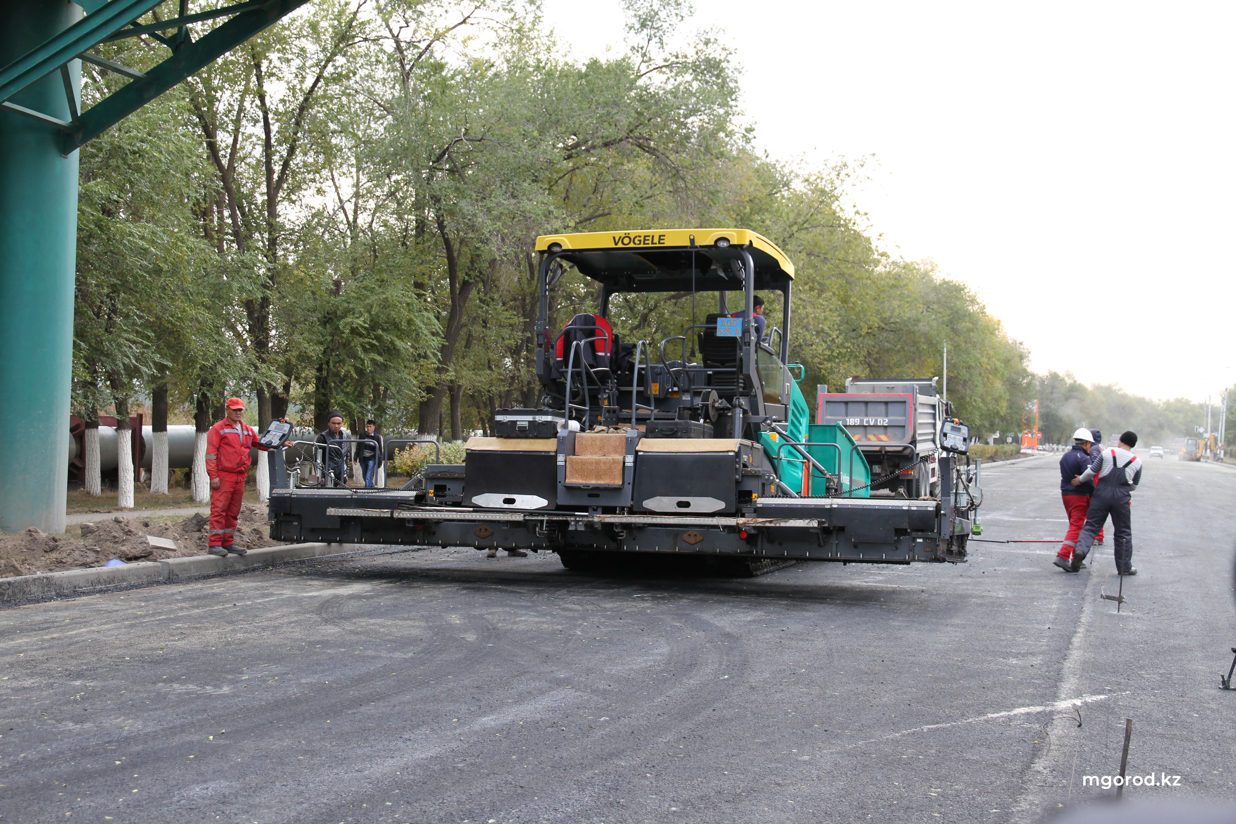 На 1,6 млрд тенге отремонтируют дороги в Уральске